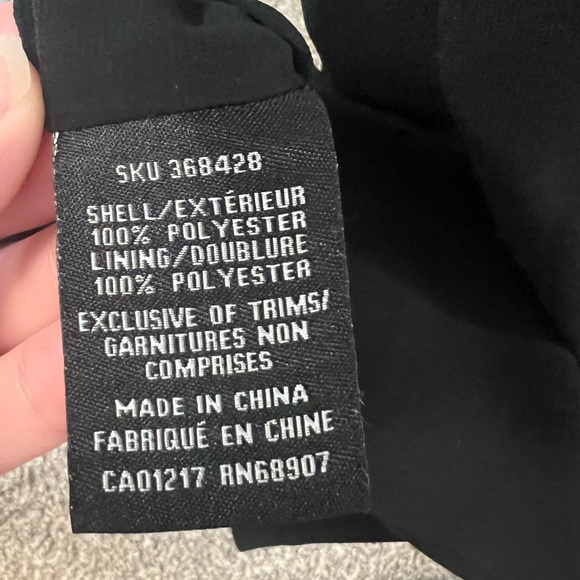 Le chateau black short sleeve dress, size xxs - Picture 5 of 5